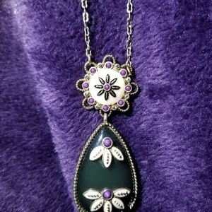 Lia Sophia long pendant necklace